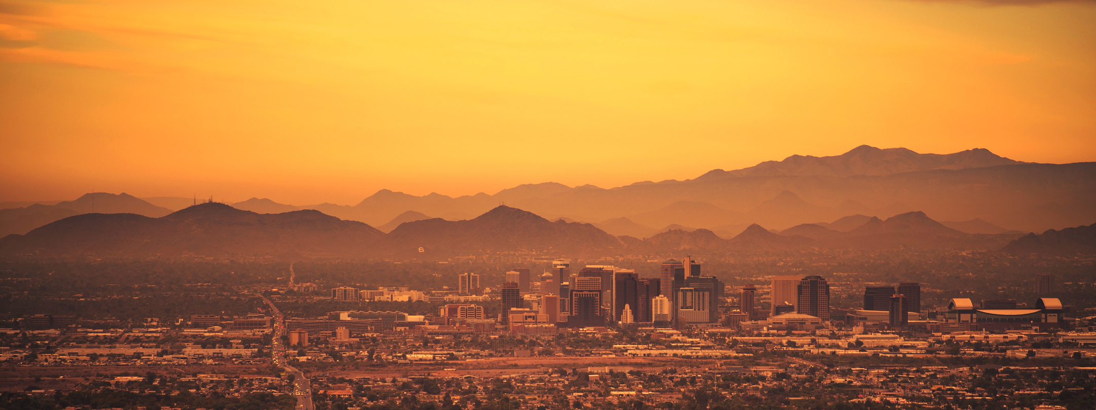 phoenix-arizona-haboob-impacting-local-electricians Haboob season in Arizona can put serious stress on your home’s electrical system